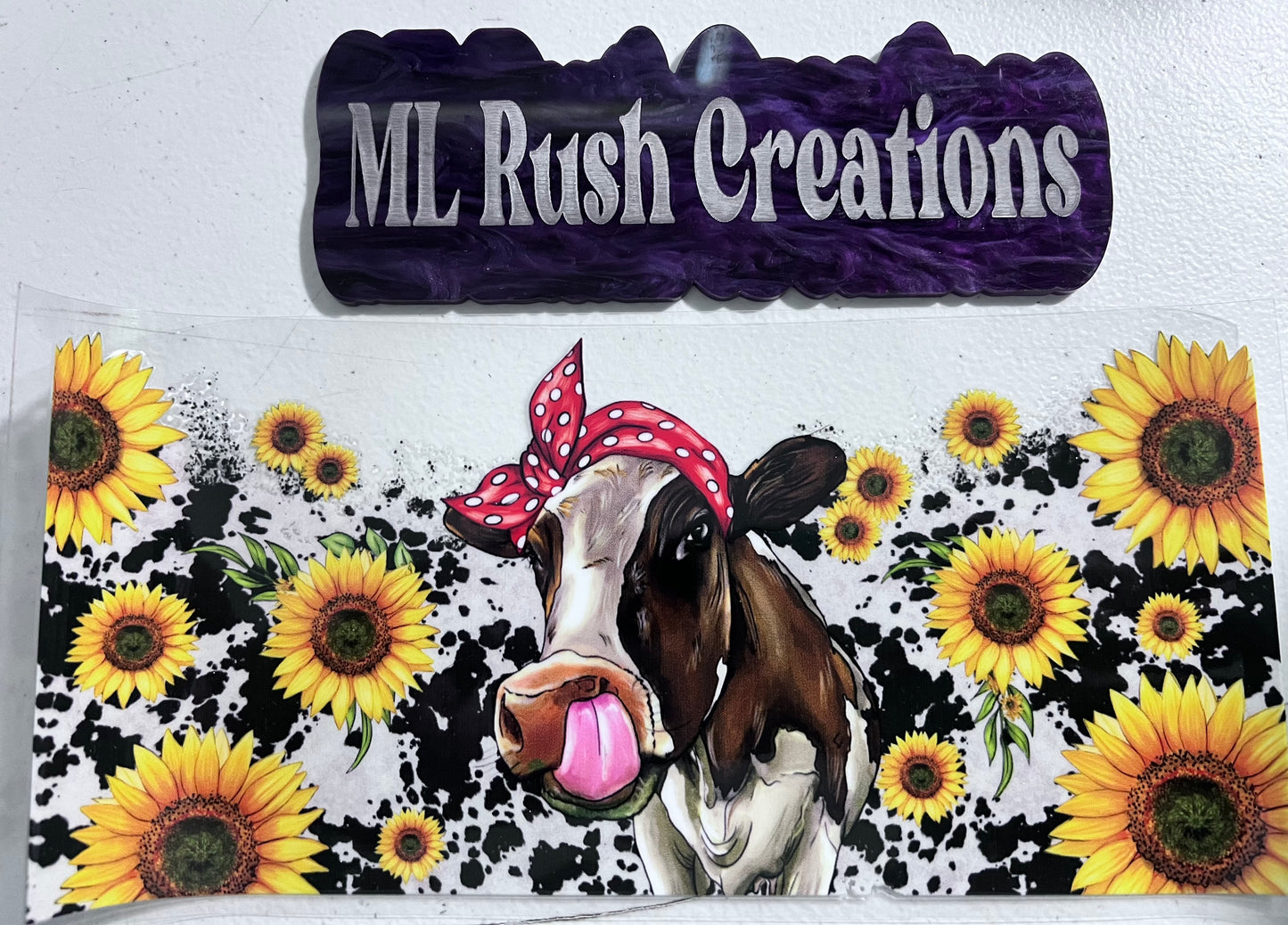 COW SUNFLOWER WITH BANDANA