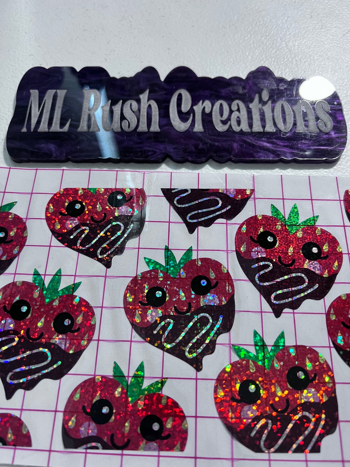Glitter Chocolate Covered Strawberries Vinyl
