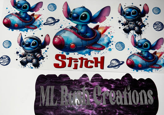 BLUE ALIEN SPACE SHIP