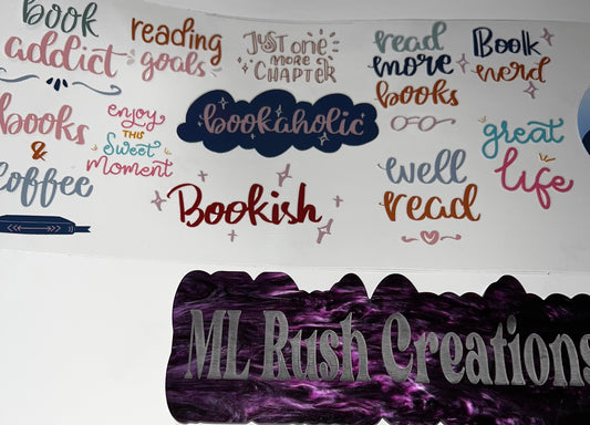 BOOKAHOLIC WITH CUP TOPPER