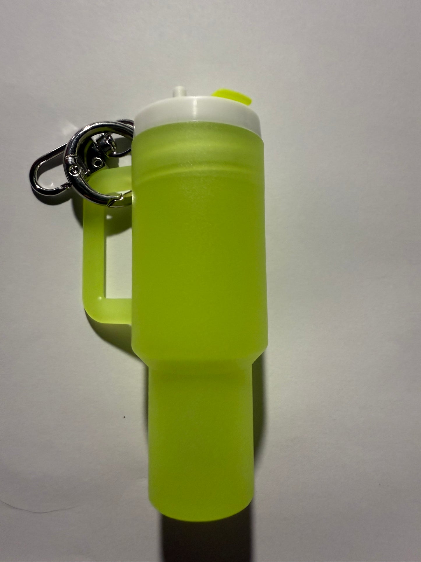YELLOW GLOW MINI TUMBLER KEYCHAIN