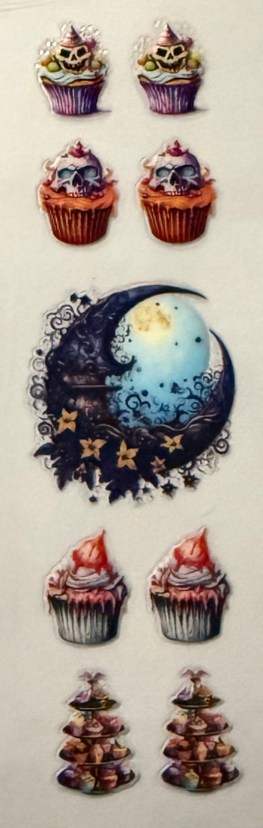 CUPCAKES MOON