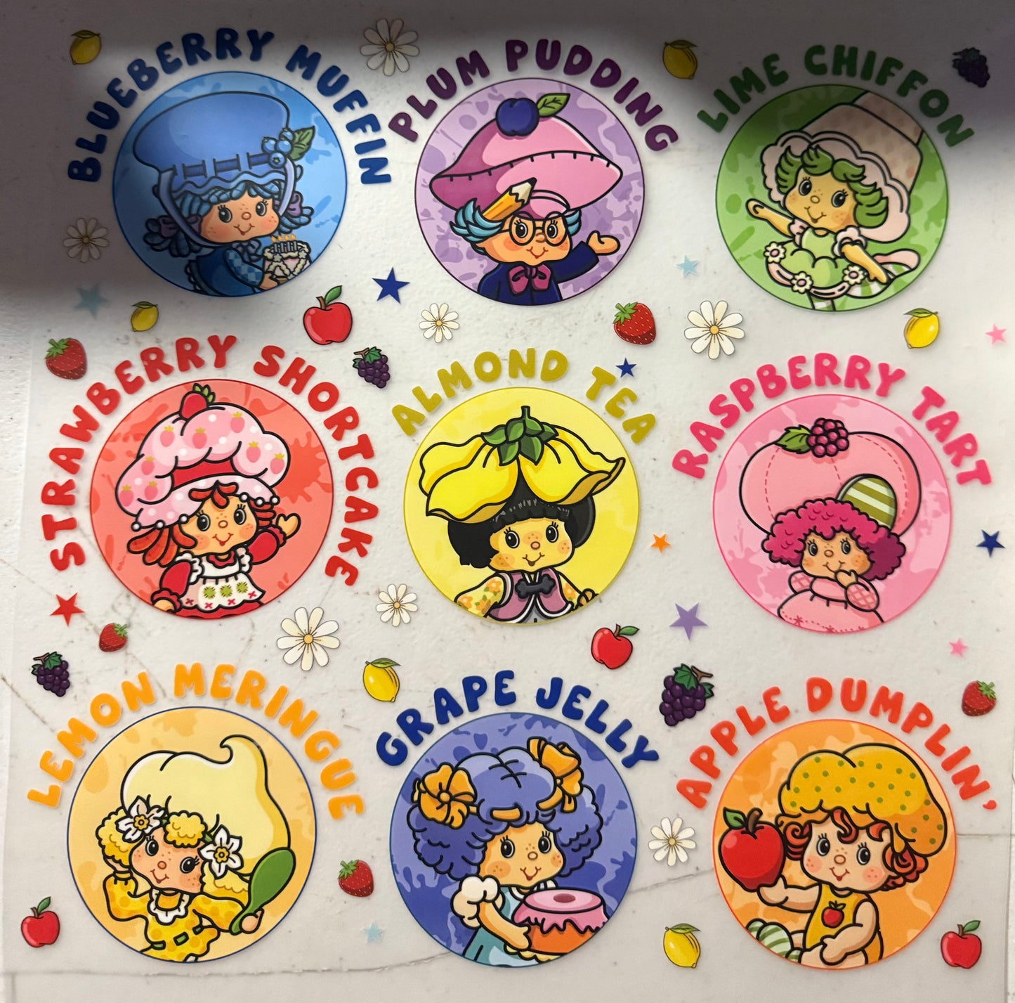 STRAWBERRY SHORTCAKE CIRCLES