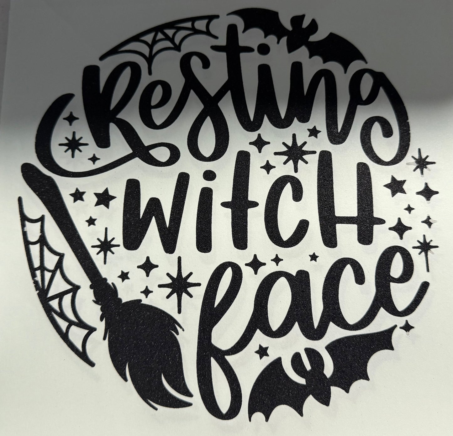 RESTING WITCH FACE SINGLE COLOR