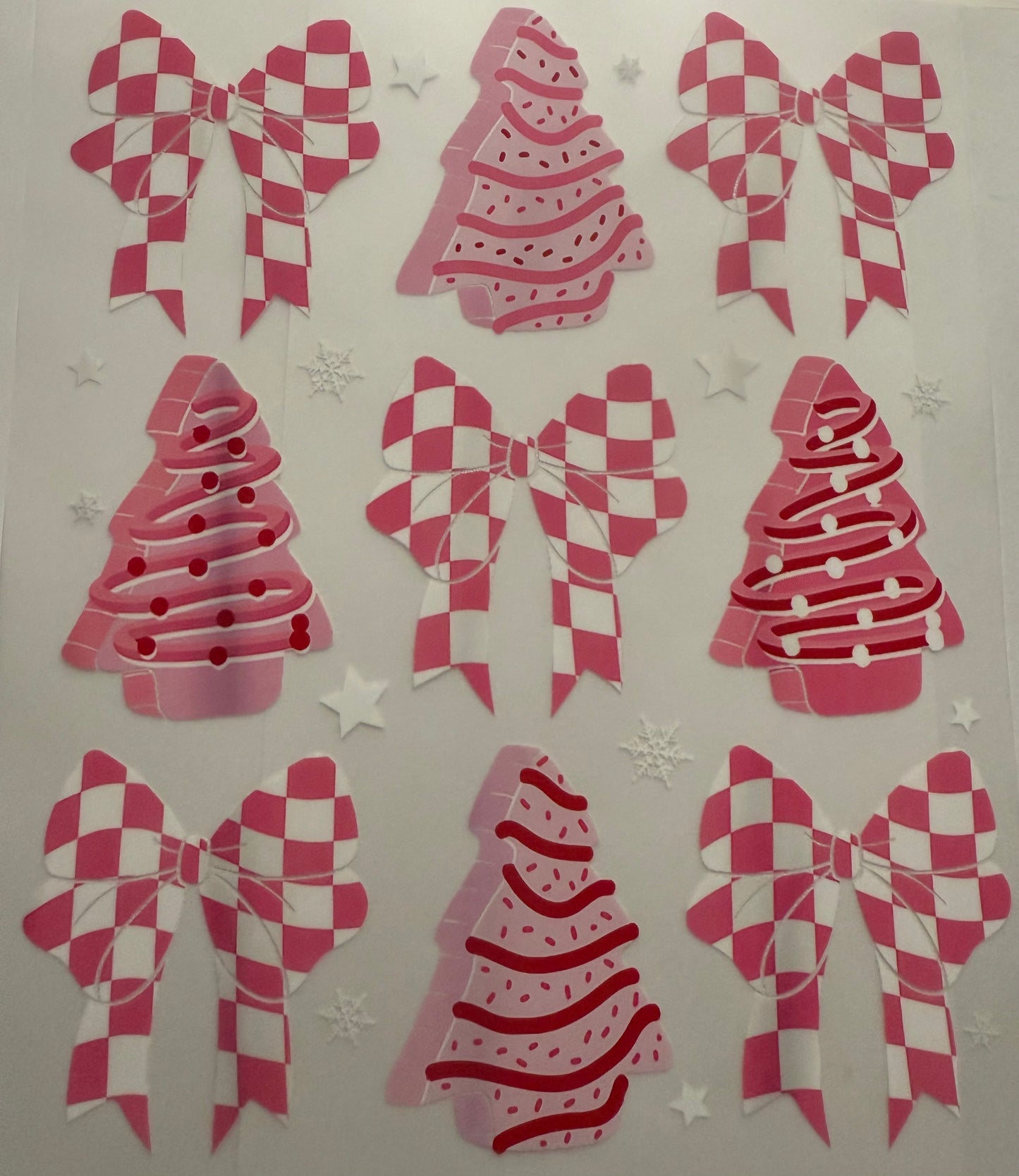 PINK TREES AND PINK AND WHITE CHECKERED BOWS